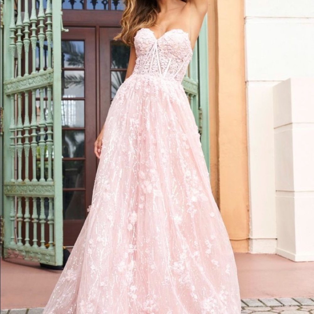 Sherri Hill 54305 Blush size 2